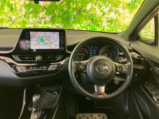 Ｃ－ＨＲ Ｓ　ＧＲスポーツ　新品タイヤ／保証書／ディスプレイオーディオ＋ナビ／衝突安全装置／シートヒーター　前席／パノラミックビューモニター／車線逸脱防止支援システム／シート　ハーフレザー／ヘッドランプ　ＬＥＤ　全周囲カメラ（5枚目）