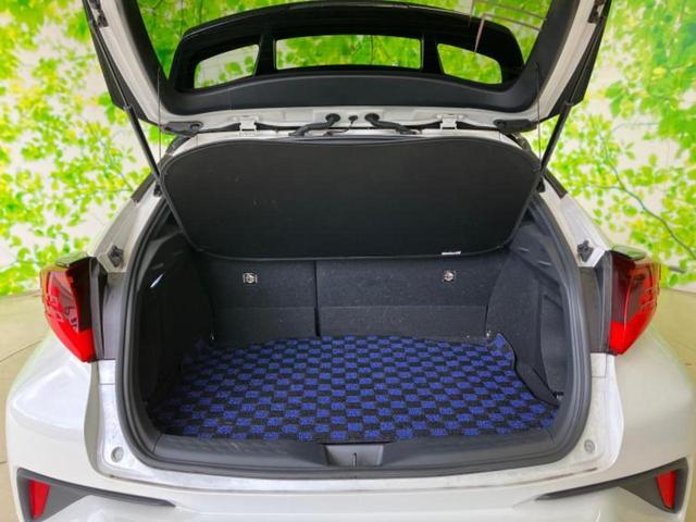 Ｃ－ＨＲ Ｓ　ＧＲスポーツ　新品タイヤ／保証書／ディスプレイオーディオ＋ナビ／衝突安全装置／シートヒーター　前席／パノラミックビューモニター／車線逸脱防止支援システム／シート　ハーフレザー／ヘッドランプ　ＬＥＤ　全周囲カメラ（32枚目）