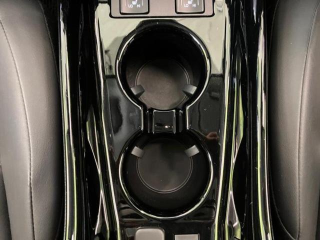 プリウス Ａツーリングセレクション　新品タイヤ／エアロ／保証書／純正　９インチ　ＳＤナビ／衝突安全装置／シートヒーター／車線逸脱防止支援システム／シート　合皮／パーキングアシスト　自動操舵／ドライブレコーダー　社外　衝突被害軽減システム（20枚目）