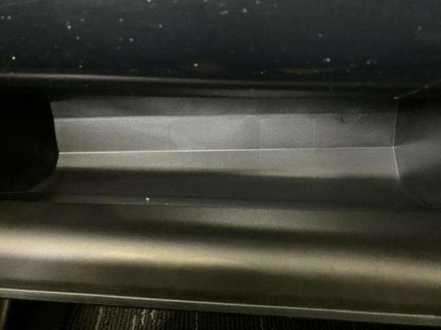 プリウス Ａツーリングセレクション　新品タイヤ／エアロ／保証書／純正　９インチ　ＳＤナビ／衝突安全装置／シートヒーター／車線逸脱防止支援システム／シート　合皮／パーキングアシスト　自動操舵／ドライブレコーダー　社外　衝突被害軽減システム（21枚目）