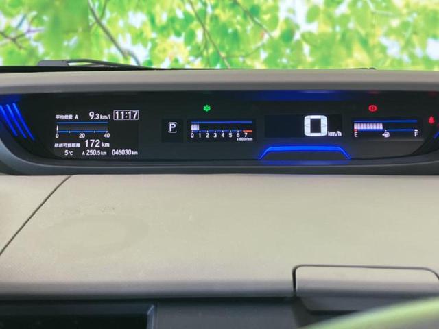 フリード Ｇホンダセンシング　純正　９インチ　ＳＤナビ／衝突安全装置／両側電動スライドドア／車線逸脱防止支援システム／シート　ハーフレザー／ヘッドランプ　ＬＥＤ／Ｂｌｕｅｔｏｏｔｈ接続／ＥＴＣ／ＥＢＤ付ＡＢＳ／横滑り防止装置（13枚目）