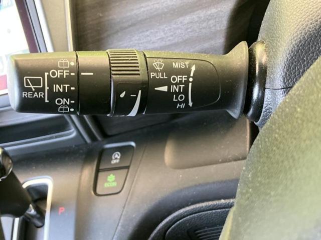 フリード Ｇホンダセンシング　純正　９インチ　ＳＤナビ／衝突安全装置／両側電動スライドドア／車線逸脱防止支援システム／シート　ハーフレザー／ヘッドランプ　ＬＥＤ／Ｂｌｕｅｔｏｏｔｈ接続／ＥＴＣ／ＥＢＤ付ＡＢＳ／横滑り防止装置（15枚目）