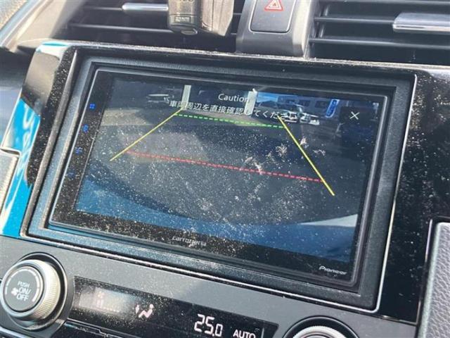 シビック ヒョウジュン　保証書／ディスプレイオーディオ／ホンダセンシング／シートヒーター／シート　ハーフレザー／ヘッドランプ　ＬＥＤ／Ｂｌｕｅｔｏｏｔｈ接続／ＥＴＣ２．０／ＥＢＤ付ＡＢＳ／横滑り防止装置　衝突被害軽減システム（10枚目）