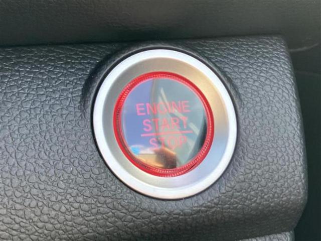 シビック ヒョウジュン　保証書／ディスプレイオーディオ／ホンダセンシング／シートヒーター／シート　ハーフレザー／ヘッドランプ　ＬＥＤ／Ｂｌｕｅｔｏｏｔｈ接続／ＥＴＣ２．０／ＥＢＤ付ＡＢＳ／横滑り防止装置　衝突被害軽減システム（18枚目）