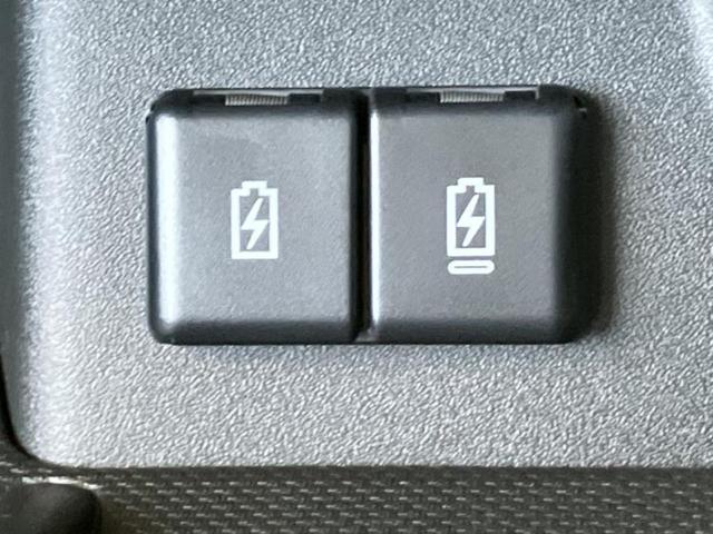 スペーシアカスタム ハイブリッドＸＳ　保証書／両側電動スライドドア／シートヒーター／車線逸脱防止支援システム／ヘッドランプ　ＬＥＤ／ＥＢＤ付ＡＢＳ／横滑り防止装置／アイドリングストップ／クルーズコントロール／禁煙車／エアバッグ　運転席（32枚目）