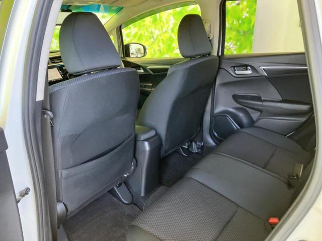 フィット １３Ｇ・Ｓホンダセンシング　新品タイヤ／保証書／純正　ＳＤナビ／ホンダセンシング／車線逸脱防止支援システム／ドライブレコーダー　純正／ヘッドランプ　ＬＥＤ／Ｂｌｕｅｔｏｏｔｈ接続／ＥＴＣ／ＥＢＤ付ＡＢＳ／バックモニター　禁煙車（6枚目）