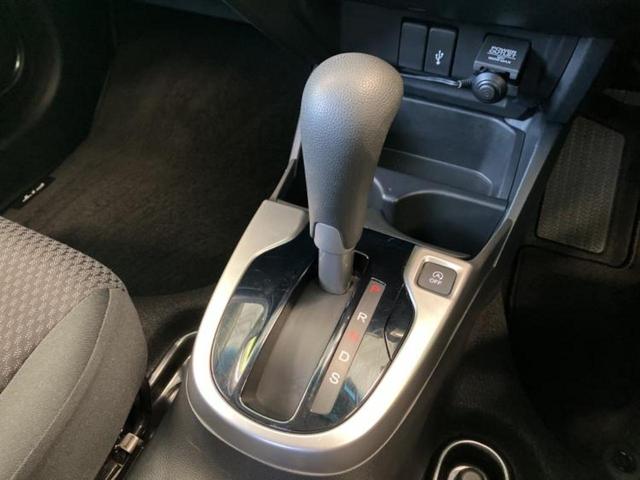 フィット １３Ｇ・Ｓホンダセンシング　新品タイヤ／保証書／純正　ＳＤナビ／ホンダセンシング／車線逸脱防止支援システム／ドライブレコーダー　純正／ヘッドランプ　ＬＥＤ／Ｂｌｕｅｔｏｏｔｈ接続／ＥＴＣ／ＥＢＤ付ＡＢＳ／バックモニター　禁煙車（17枚目）