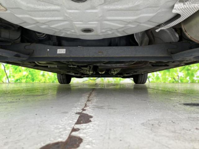 ノート Ｘ　新品タイヤ／保証書／純正　ＳＤナビ／衝突安全装置／Ｂｌｕｅｔｏｏｔｈ接続／ＥＴＣ／ＥＢＤ付ＡＢＳ／アイドリングストップ／ワンセグＴＶ／禁煙車／エアバッグ　運転席／エアバッグ　助手席／パワーウインドウ（40枚目）