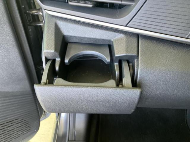 ノート Ｘ　保証書／純正　９インチ　メモリーナビ／インテリジェントルームミラー／エマージェンシーブレーキ／アラウンドビューモニター／車線逸脱防止支援システム／ヘッドランプ　ＬＥＤ／ＵＳＢジャック　全周囲カメラ（24枚目）