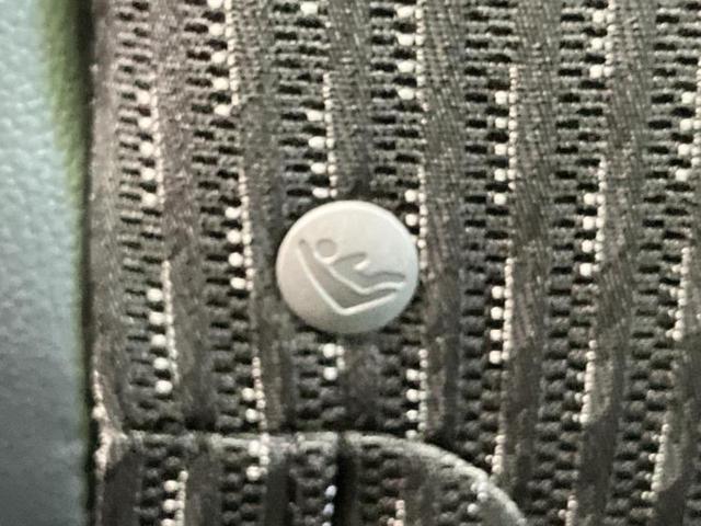 フィットハイブリッド ハイブリッド・Ｌパッケージ　保証書／純正　ＳＤナビ／シティーブレーキアクティブシステム（ホンダ）／シート　ハーフレザー／ヘッドランプ　ＬＥＤ／ＨＤＭＩ接続／ＥＴＣ／ＥＢＤ付ＡＢＳ／横滑り防止装置／アイドリングストップ（42枚目）