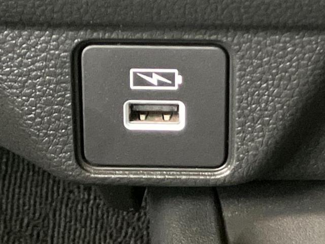 WR-V Zプラス 保証書/純正 9インチ SDナビ/衝突安全装置/車線逸脱防止支援システム/ドライブレコーダー 社外/ヘッドランプ LED/Bluetooth接続/ETC/EBD付ABS/横滑り防止装置 バックカメラ(36枚目)