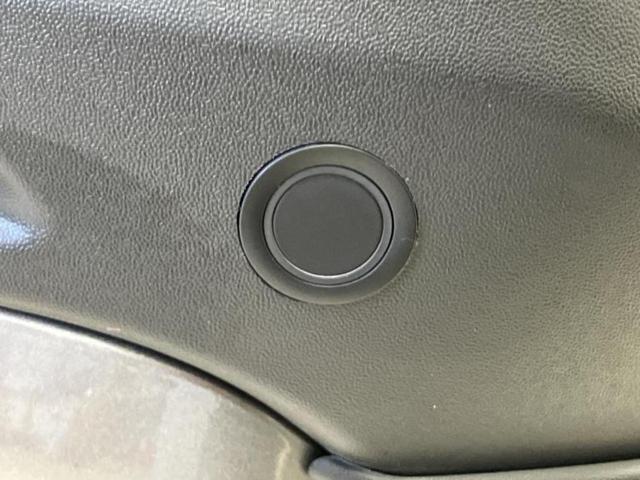 ＲＡＶ４ ４ＷＤ　Ｇ　Ｚパッケージ　サンルーフ／純正エアロ／保証書／純正　９インチ　ナビ／トヨタセーフティセンス／シートヒーター　前席／車線逸脱防止支援システム／シート　合皮／電動バックドア／ドライブレコーダー　前後　フルエアロ　４ＷＤ（42枚目）