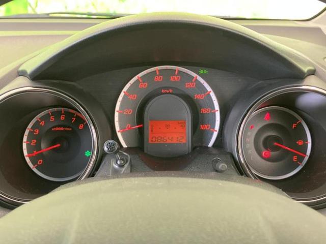 フィット 13G・10thアニバーサリー 新品タイヤ/保証書/純正 ナビ/ETC/EBD付ABS/バックモニター/フルセグTV/エアバッグ 運転席/エアバッグ 助手席/衝突安全ボディ/パワーウインドウ/キーレスエントリー/パワーステアリング(13枚目)