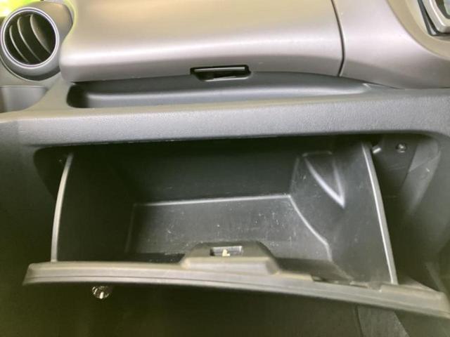 フィット 13G・10thアニバーサリー 新品タイヤ/保証書/純正 ナビ/ETC/EBD付ABS/バックモニター/フルセグTV/エアバッグ 運転席/エアバッグ 助手席/衝突安全ボディ/パワーウインドウ/キーレスエントリー/パワーステアリング(25枚目)