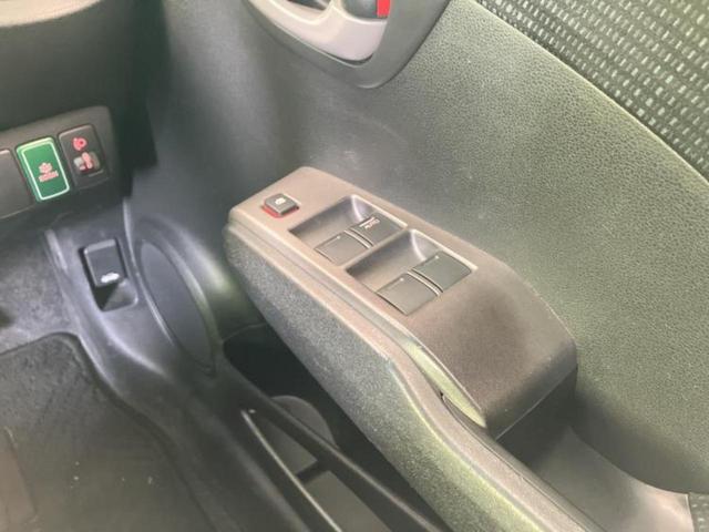 フィット 13G・10thアニバーサリー 新品タイヤ/保証書/純正 ナビ/ETC/EBD付ABS/バックモニター/フルセグTV/エアバッグ 運転席/エアバッグ 助手席/衝突安全ボディ/パワーウインドウ/キーレスエントリー/パワーステアリング(33枚目)