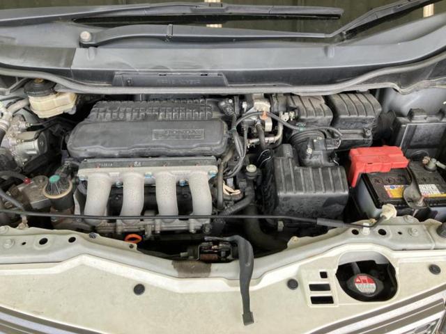 フィット 13G・10thアニバーサリー 新品タイヤ/保証書/純正 ナビ/ETC/EBD付ABS/バックモニター/フルセグTV/エアバッグ 運転席/エアバッグ 助手席/衝突安全ボディ/パワーウインドウ/キーレスエントリー/パワーステアリング(42枚目)