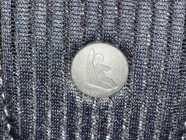 インプレッサスポーツ ４ＷＤ１．６ｉ－Ｌアイサイトプラウドエディション　純正　ＳＤナビ／衝突安全装置／車線逸脱防止支援システム／Ｂｌｕｅｔｏｏｔｈ接続／ＥＴＣ／ＥＢＤ付ＡＢＳ／横滑り防止装置／アイドリングストップ／バックモニター／フルセグＴＶ／エアバッグ　運転席　４ＷＤ（41枚目）