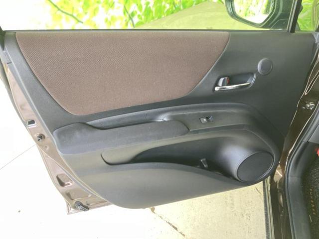 シエンタ ファンベースＧクエロ　新品タイヤ／保証書／純正　ＳＤナビ／フリップダウンモニター　純正　１１．５インチ／衝突安全装置／両側電動スライドドア／シートヒーター　前席／車線逸脱防止支援システム／ヘッドランプ　ＬＥＤ　バックカメラ（19枚目）