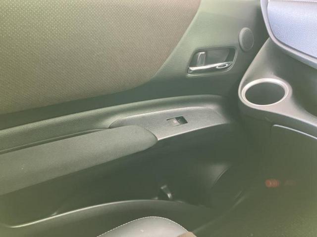 シエンタ ファンベースＧクエロ　新品タイヤ／保証書／純正　ＳＤナビ／フリップダウンモニター　純正　１１．５インチ／衝突安全装置／両側電動スライドドア／シートヒーター　前席／車線逸脱防止支援システム／ヘッドランプ　ＬＥＤ　バックカメラ（31枚目）