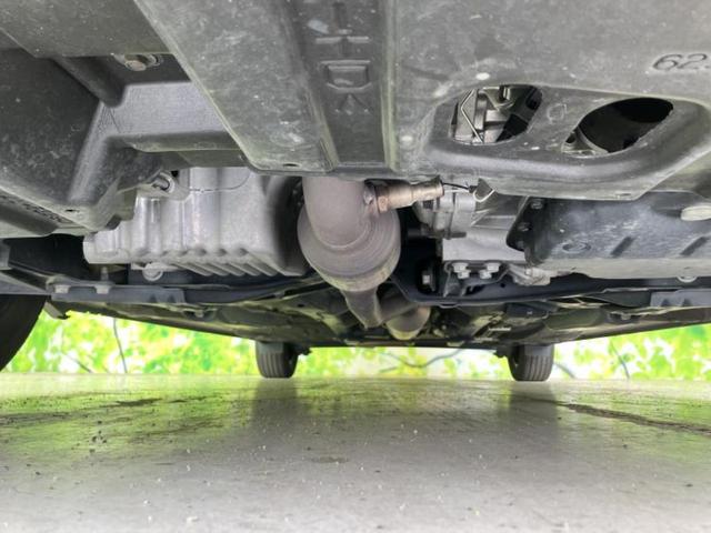 シエンタ ファンベースＧクエロ　新品タイヤ／保証書／純正　ＳＤナビ／フリップダウンモニター　純正　１１．５インチ／衝突安全装置／両側電動スライドドア／シートヒーター　前席／車線逸脱防止支援システム／ヘッドランプ　ＬＥＤ　バックカメラ（41枚目）