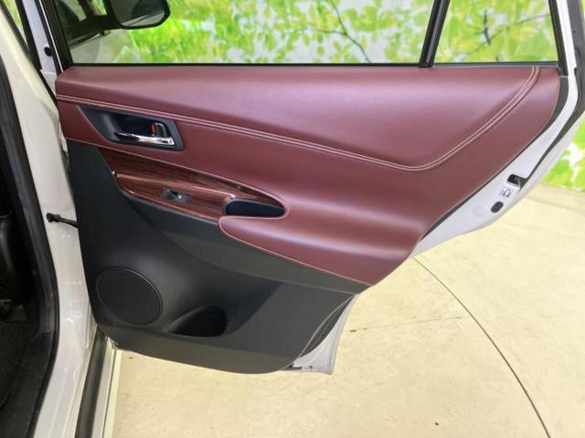 ハリアー プレミアム　新品タイヤ／サンルーフ／純正エアロ／保証書／社外　９インチ　ＳＤナビ／車線逸脱防止支援システム／シート　ハーフレザー／電動バックドア／ドライブレコーダー　前後／ヘッドランプ　ＬＥＤ／ＵＳＢジャック（22枚目）