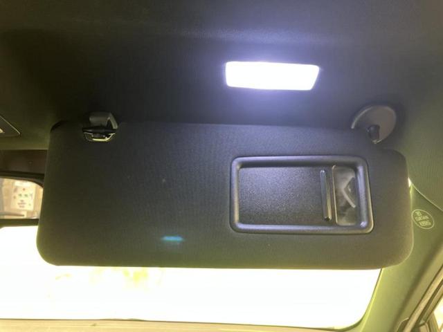 ハリアー プレミアム　新品タイヤ／サンルーフ／純正エアロ／保証書／社外　９インチ　ＳＤナビ／車線逸脱防止支援システム／シート　ハーフレザー／電動バックドア／ドライブレコーダー　前後／ヘッドランプ　ＬＥＤ／ＵＳＢジャック（29枚目）