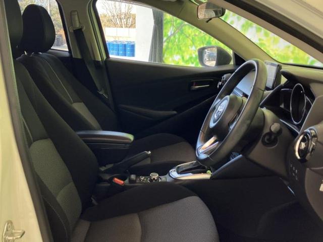 デミオ 13Sツーリング 保証書/純正 SDナビ/衝突安全装置/シートヒーター/全方位モニター/ヘッドランプ LED/Bluetooth接続/ETC/EBD付ABS/横滑り防止装置/アイドリングストップ/フルセグTV(4枚目)