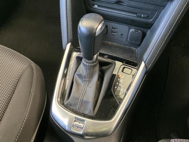 デミオ 13Sツーリング 保証書/純正 SDナビ/衝突安全装置/シートヒーター/全方位モニター/ヘッドランプ LED/Bluetooth接続/ETC/EBD付ABS/横滑り防止装置/アイドリングストップ/フルセグTV(18枚目)