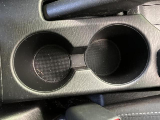 デミオ 13Sツーリング 保証書/純正 SDナビ/衝突安全装置/シートヒーター/全方位モニター/ヘッドランプ LED/Bluetooth接続/ETC/EBD付ABS/横滑り防止装置/アイドリングストップ/フルセグTV(33枚目)