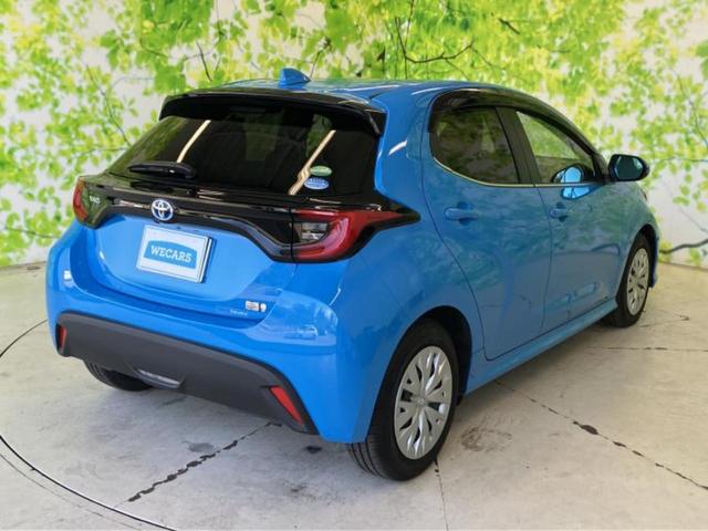 ヤリス ハイブリッドＺ　保証書／ディスプレイオーディオ＋ナビ／衝突安全装置／シートヒーター／車線逸脱防止支援システム／ドライブレコーダー　社外／ヘッドランプ　ＬＥＤ／Ｂｌｕｅｔｏｏｔｈ接続／ＥＢＤ付ＡＢＳ　バックカメラ（3枚目）