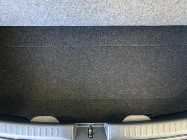 ヤリス ハイブリッドＺ　保証書／ディスプレイオーディオ＋ナビ／衝突安全装置／シートヒーター／車線逸脱防止支援システム／ドライブレコーダー　社外／ヘッドランプ　ＬＥＤ／Ｂｌｕｅｔｏｏｔｈ接続／ＥＢＤ付ＡＢＳ　バックカメラ（25枚目）