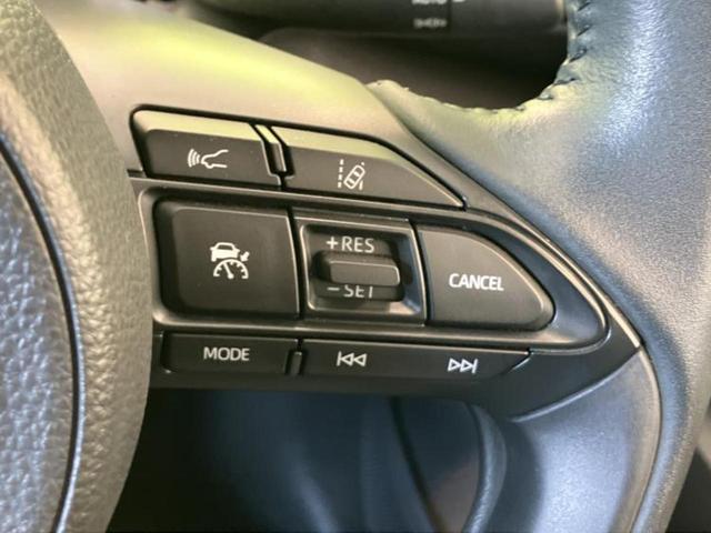 ヤリス ハイブリッドＺ　保証書／ディスプレイオーディオ＋ナビ／衝突安全装置／シートヒーター／車線逸脱防止支援システム／ドライブレコーダー　社外／ヘッドランプ　ＬＥＤ／Ｂｌｕｅｔｏｏｔｈ接続／ＥＢＤ付ＡＢＳ　バックカメラ（26枚目）