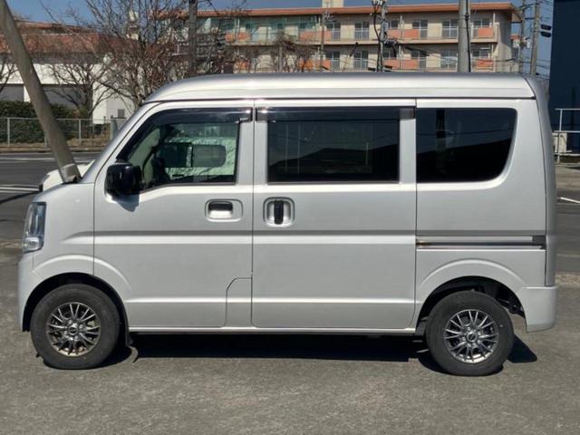 エブリイ ＰＡリミテッド　新品タイヤ／保証書／ＵＳＢジャック／横滑り防止装置／アルミホイール　社外　１３インチ／パワーウインドウ／キーレスエントリー／パワーステアリング／マニュアルエアコン／取扱説明書／ＵＶカットガラス（2枚目）