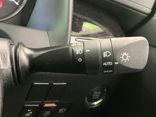 アルファード Ｓ　Ｃパッケージ　保証書／純正　９インチ　ＳＤナビ／フリップダウンモニター　純正　１２．１インチ／デジタルインナーミラー／トヨタセーフティセンス／両側電動スライドドア／シートヒーター　前席／車線逸脱防止支援システム（17枚目）