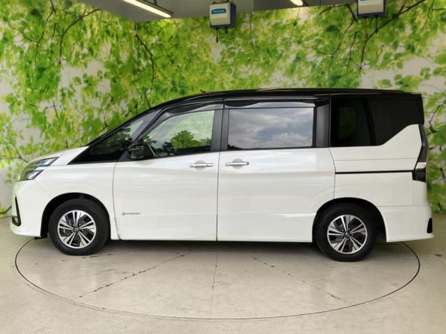 セレナ eパワーハイウェイスターV 新品タイヤ/保証書/純正 10インチ メモリーナビ/フリップダウンモニター 純正 10.1インチ/インテリジェントルームミラー/エマージェンシーブレーキ/ハンズフリー両側電動スライドドア 全周囲カメラ(2枚目)