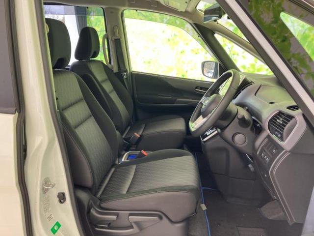 セレナ eパワーハイウェイスターV 新品タイヤ/保証書/純正 10インチ メモリーナビ/フリップダウンモニター 純正 10.1インチ/インテリジェントルームミラー/エマージェンシーブレーキ/ハンズフリー両側電動スライドドア 全周囲カメラ(5枚目)