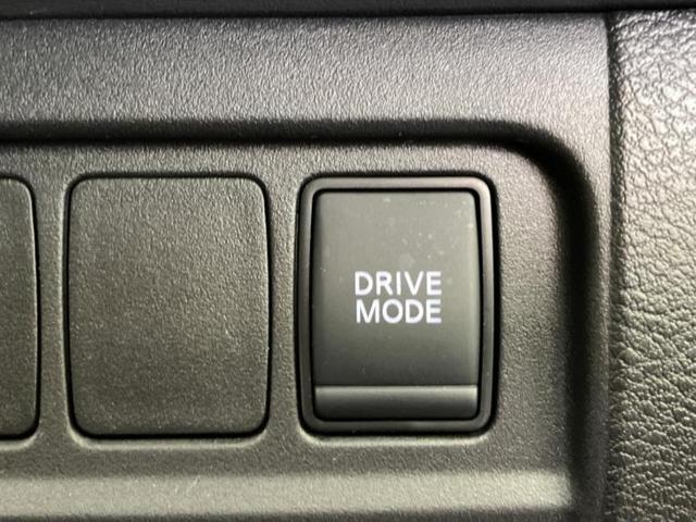 セレナ eパワーハイウェイスターV 新品タイヤ/保証書/純正 10インチ メモリーナビ/フリップダウンモニター 純正 10.1インチ/インテリジェントルームミラー/エマージェンシーブレーキ/ハンズフリー両側電動スライドドア 全周囲カメラ(16枚目)