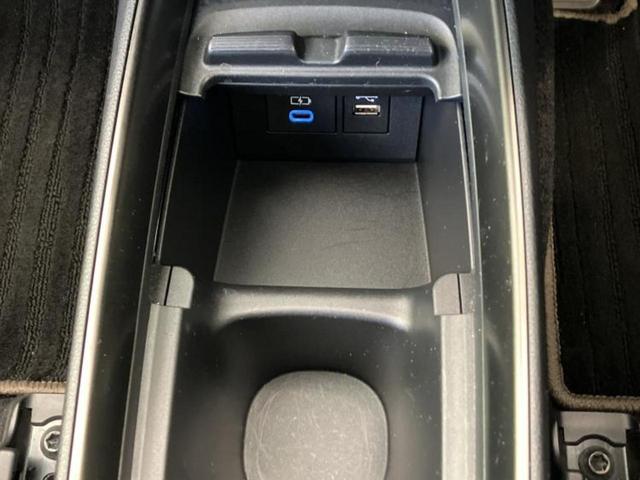 アクア Ｚ　新品タイヤ／保証書／ディスプレイオーディオ１０インチ／衝突安全装置／車線逸脱防止支援システム／シート　ハーフレザー／ヘッドランプ　ＬＥＤ／ＥＴＣ／ＥＢＤ付ＡＢＳ／横滑り防止装置　衝突被害軽減システム（33枚目）