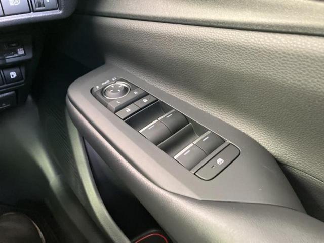 プリウス Ｚ　サンルーフ／純正エアロ／ディスプレイオーディオ＋ナビ１１インチ／デジタルインナーミラー／トヨタセーフティセンス／シートヒーター　前席／パノラミックビューモニター／車線逸脱防止支援システム　全周囲カメラ（38枚目）