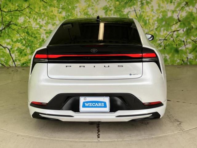 プリウス Ｚ　サンルーフ／純正エアロ／ディスプレイオーディオ＋ナビ１１インチ／デジタルインナーミラー／トヨタセーフティセンス／シートヒーター　前席／パノラミックビューモニター／車線逸脱防止支援システム　全周囲カメラ（45枚目）