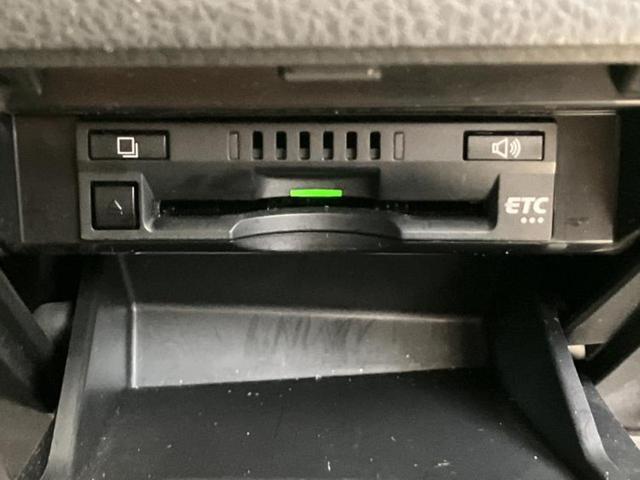 カムリ Ｇレザーパッケージ　保証書／純正　８インチ　ＳＤナビ／衝突安全装置／シートヒーター／車線逸脱防止支援システム／シート　合皮／ドライブレコーダー　純正／ヘッドランプ　ＬＥＤ／Ｂｌｕｅｔｏｏｔｈ接続／ＥＴＣ　バックカメラ（24枚目）