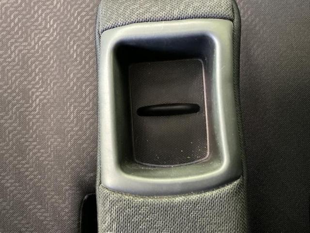 Ｎ－ＢＯＸカスタム Ｇ・Ｌパッケージ　新品タイヤ／純正　ＳＤナビ／両側電動スライドドア／ヘッドランプ　ＨＩＤ／Ｂｌｕｅｔｏｏｔｈ接続／ＥＴＣ／ＥＢＤ付ＡＢＳ／横滑り防止装置／アイドリングストップ／フルセグＴＶ／ＤＶＤ／禁煙車　ＤＶＤ再生（30枚目）