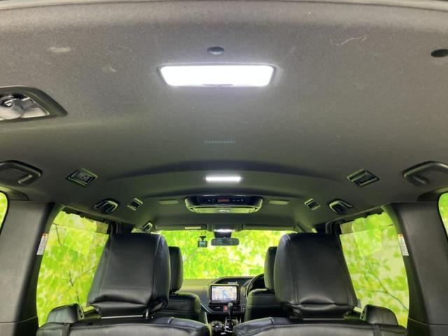 ヴォクシー ＺＳキラメキ２　新品タイヤ／保証書／社外　９インチ　ＳＤナビ／フリップダウンモニター　社外　１２．８インチ／衝突安全装置／両側電動スライドドア／車線逸脱防止支援システム／シート　合皮／ドライブレコーダー　前後　ＥＴＣ（21枚目）