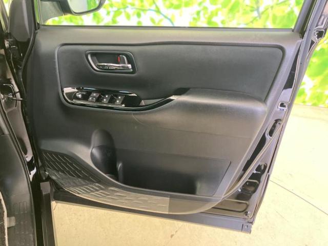 ヴォクシー ＺＳキラメキ２　新品タイヤ／保証書／社外　９インチ　ＳＤナビ／フリップダウンモニター　社外　１２．８インチ／衝突安全装置／両側電動スライドドア／車線逸脱防止支援システム／シート　合皮／ドライブレコーダー　前後　ＥＴＣ（22枚目）