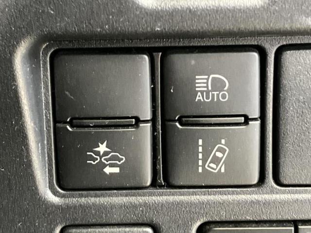 ヴォクシー ＺＳキラメキ２　新品タイヤ／保証書／社外　９インチ　ＳＤナビ／フリップダウンモニター　社外　１２．８インチ／衝突安全装置／両側電動スライドドア／車線逸脱防止支援システム／シート　合皮／ドライブレコーダー　前後　ＥＴＣ（29枚目）