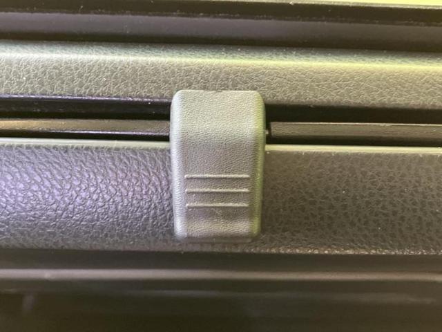 ヴォクシー ＺＳキラメキ２　新品タイヤ／保証書／社外　９インチ　ＳＤナビ／フリップダウンモニター　社外　１２．８インチ／衝突安全装置／両側電動スライドドア／車線逸脱防止支援システム／シート　合皮／ドライブレコーダー　前後　ＥＴＣ（40枚目）