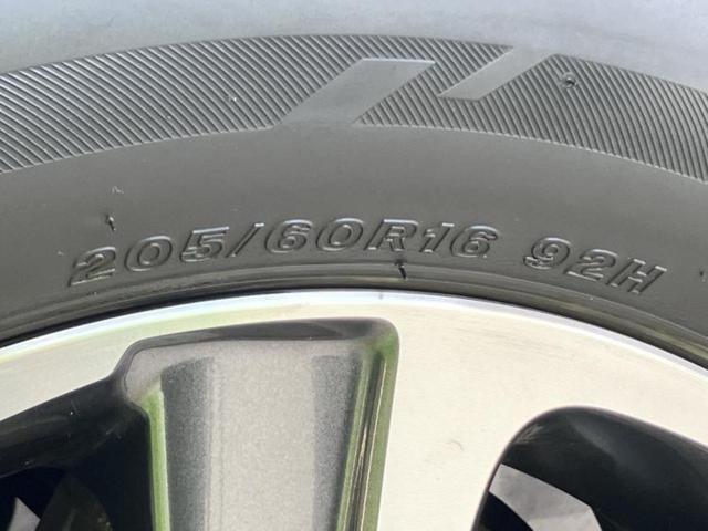 ヴォクシー ＺＳキラメキ２　新品タイヤ／保証書／社外　９インチ　ＳＤナビ／フリップダウンモニター　社外　１２．８インチ／衝突安全装置／両側電動スライドドア／車線逸脱防止支援システム／シート　合皮／ドライブレコーダー　前後　ＥＴＣ（48枚目）