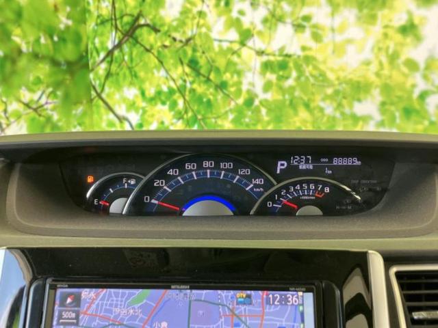 タント カスタムＸ　新品タイヤ／保証書／社外　ＳＤナビ／電動スライドドア／ヘッドランプ　ＬＥＤ／ＥＴＣ／ＥＢＤ付ＡＢＳ／アイドリングストップ／フルセグＴＶ／エアバッグ　運転席／エアバッグ　助手席／エアバッグ　サイド（12枚目）