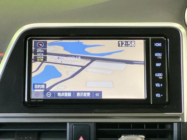 シエンタ ハイブリッドＧクエロ　新品タイヤ／保証書／純正　ＳＤナビ／トヨタセーフティセンス／両側電動スライドドア／パノラミックビューモニター／車線逸脱防止支援システム／シート　ハーフレザー／ドライブレコーダー　純正　全周囲カメラ（10枚目）