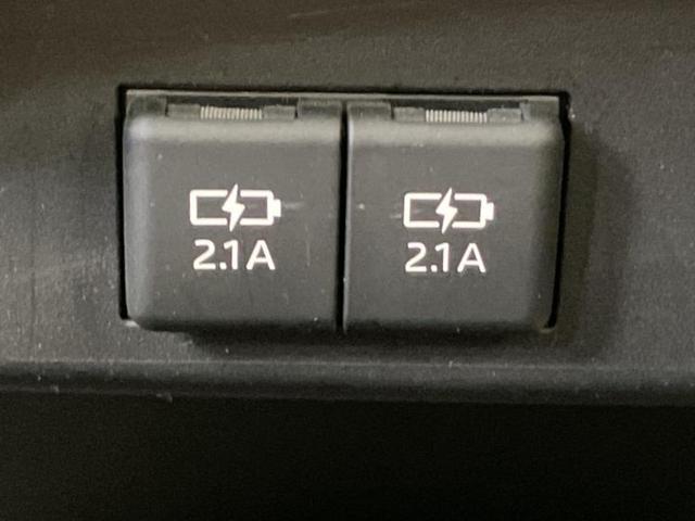 シエンタ ハイブリッドＧクエロ　新品タイヤ／保証書／純正　ＳＤナビ／トヨタセーフティセンス／両側電動スライドドア／パノラミックビューモニター／車線逸脱防止支援システム／シート　ハーフレザー／ドライブレコーダー　純正　全周囲カメラ（37枚目）